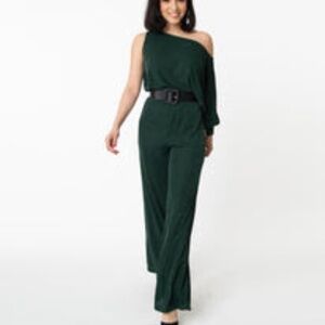 Sparkly one-shoulder assymetrical jumpsuit - emerald green M6-8